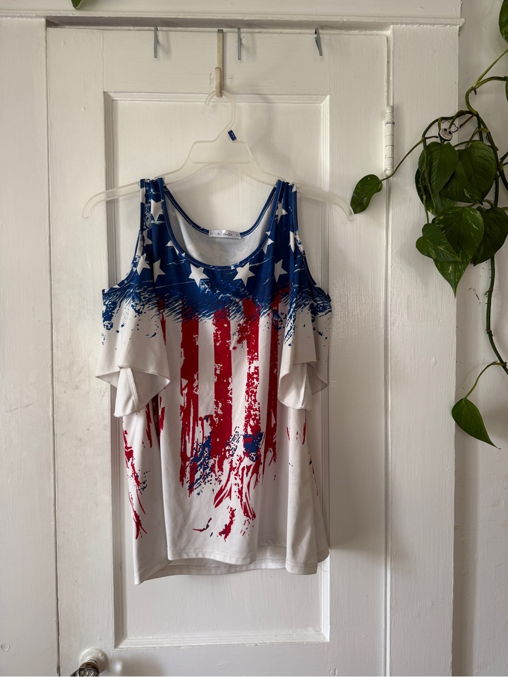Rosegal White Red Blue Cold-Shoulder American Flag Tank Top 1X